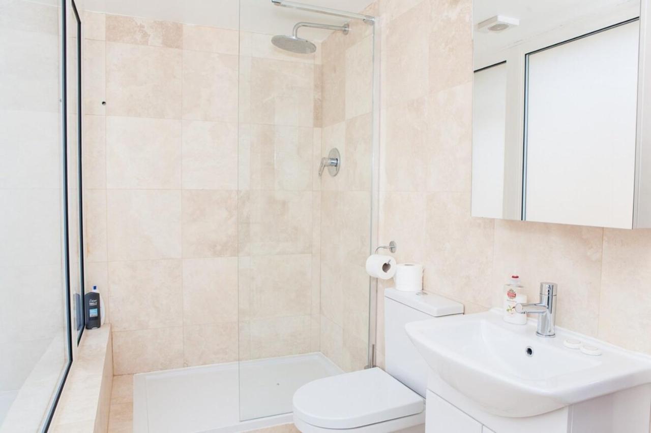 Spectacular Central 4-Bedroom Close To London Eye Luaran gambar